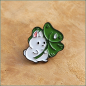 Preview: Pin "Hase mit Klee"