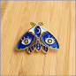 Preview: Pin "Blaue Mondmotte"