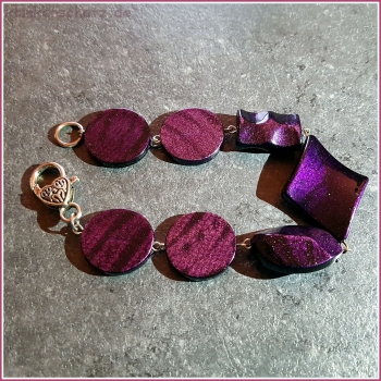 Schmuckset in Schwarz-Violett