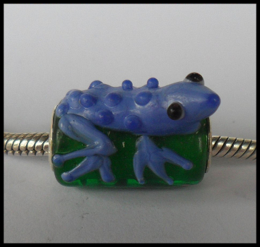 Bead "Eidechse" - Lampwork - blau