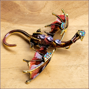 Brosche "Großer goldbrauner Flugdrache"