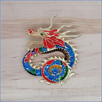 Brosche "Chinesischer Glücksdrache" in Gold, Rot & Blau