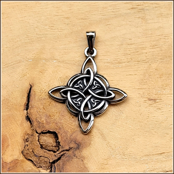 Kettenanhänger "Keltisches Kreuz" aus Edelstahl