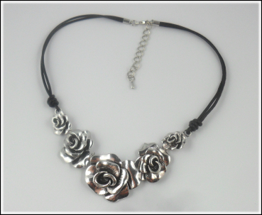 Collier "Fünf Rosen"