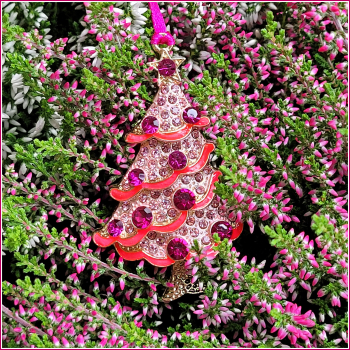 Geschenk- oder Weihnachtsbaumanhänger "Weihnachtsbaum THINK PINK!"