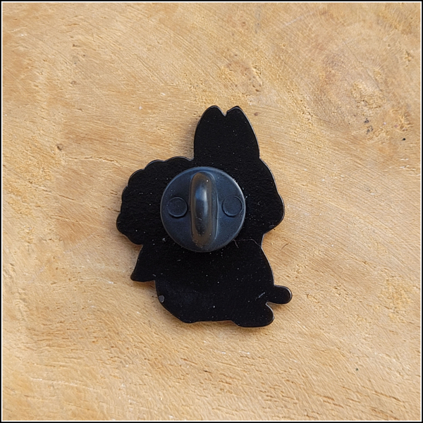 Pin "Hase mit blauer Blume"