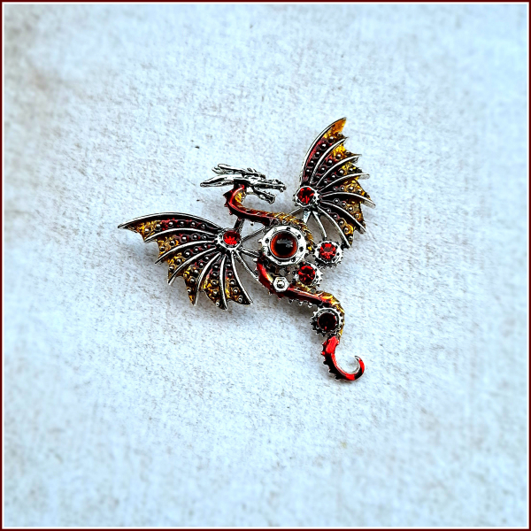 "Steampunk-Drache" in Rot - Brosche & Kettenanhänger - 2 in 1