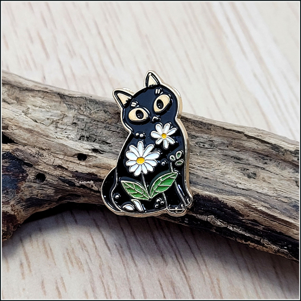 Pin "Schwarze Katze namens Blümchen"