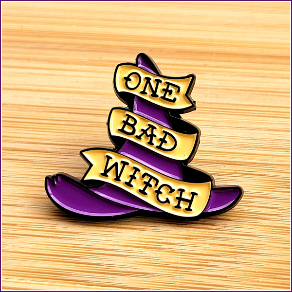 Pin "Hexenhut ONE BAD WITCH"