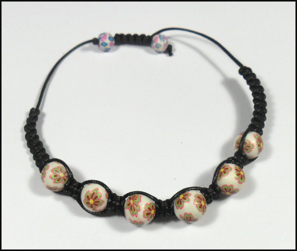 Shamballa-Armband "Clay-Ton-Blüten"