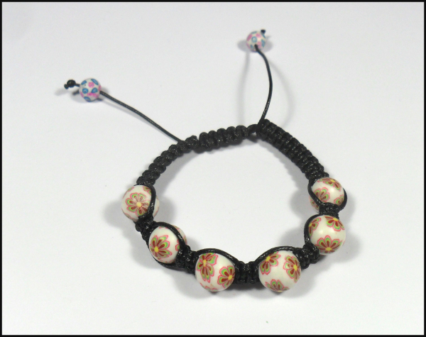 Shamballa-Armband "Clay-Ton-Blüten"