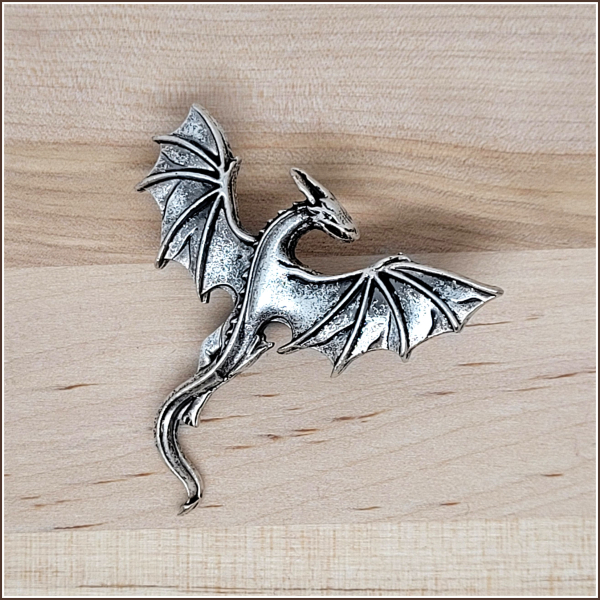 Brosche "Fliegender Drache"