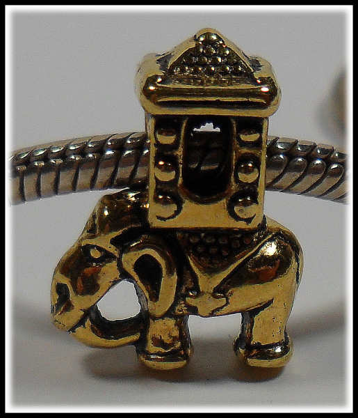 European Bead "Indischer Elefant, goldig"