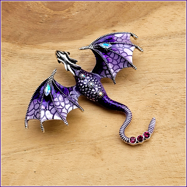 "Flugdrache" in Violett - Brosche & Kettenanhänger - 2 in 1