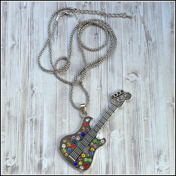 Halskette "Gitarre" - 77 cm
