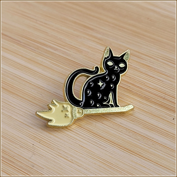 Pin "Fliegende Hexenkatze"