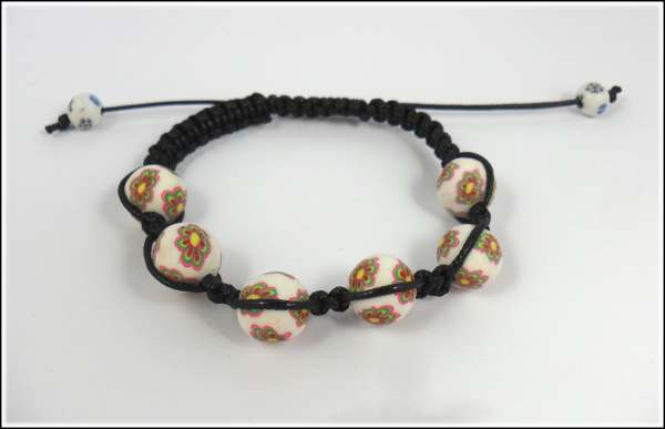 Shamballa-Armband "Clay-Ton-Blüten"