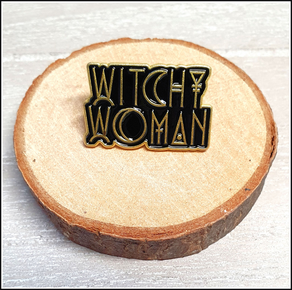 Pin "Witch Woman"