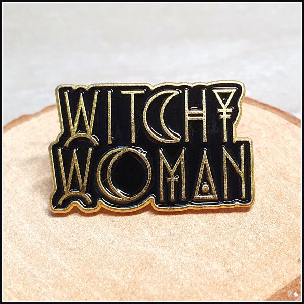 Pin "Witch Woman"