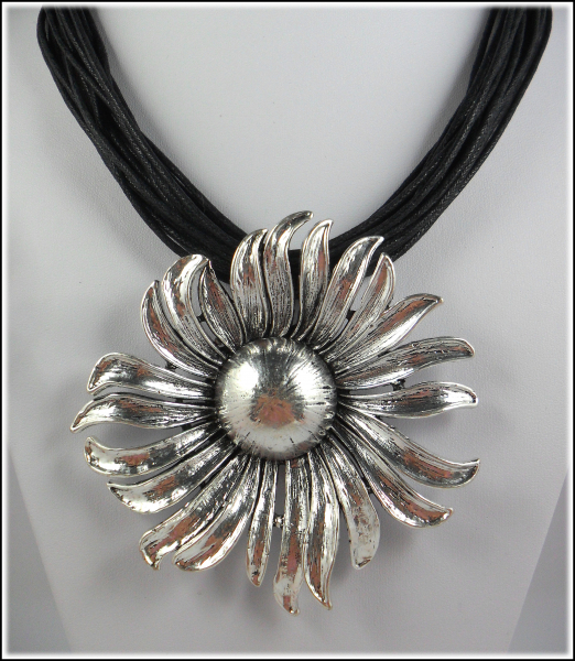 Collier "Wunschblume"